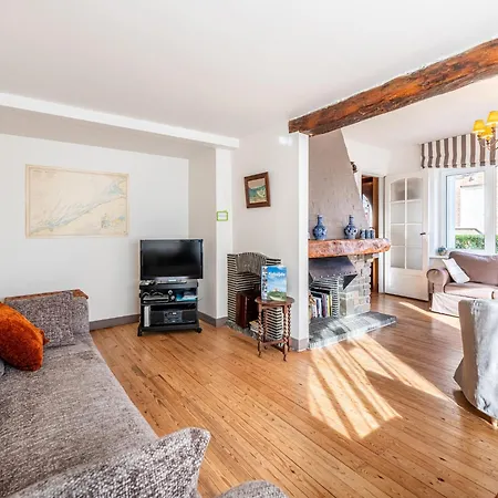 Near Belgian Coast With Sea Views, Cleaning Included