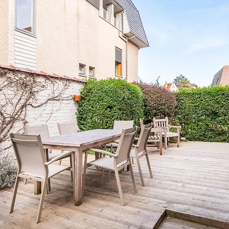 別荘 Near Belgian Coast With Sea Views, Cleaning Included *