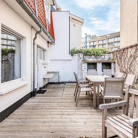 別荘 Near Belgian Coast With Sea Views, Cleaning Included *